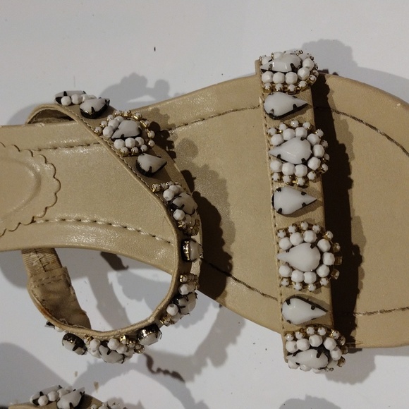 Chic And Stylish,Beige 2 inch heel white embossed With Stone Sandal - Picture 5 of 6